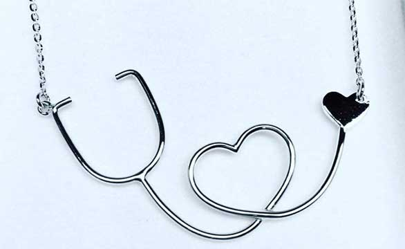 Joyas personalizadas, esencia en joyas de autor por Crisol Artesanos